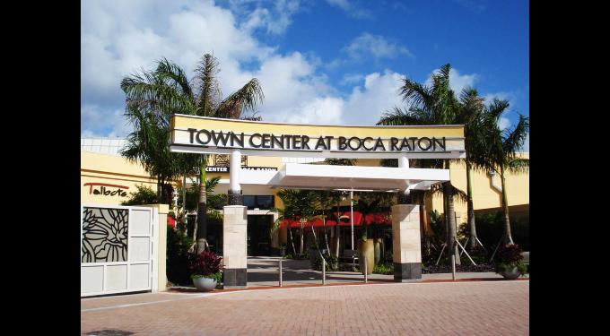 39 Boca Raton Town Center Mall Boca Raton Florida Stock Photos